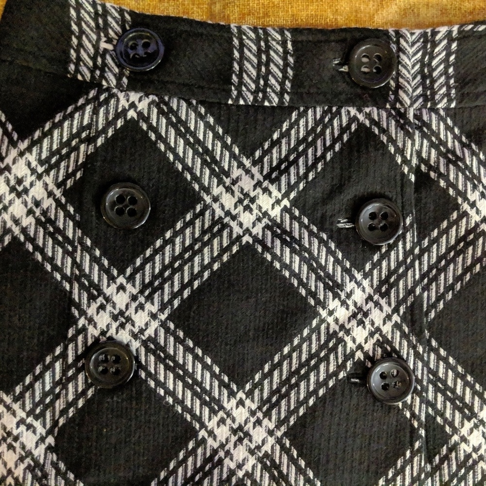Express Design Studio Mini Skirt 8 - Picture 4 of 7